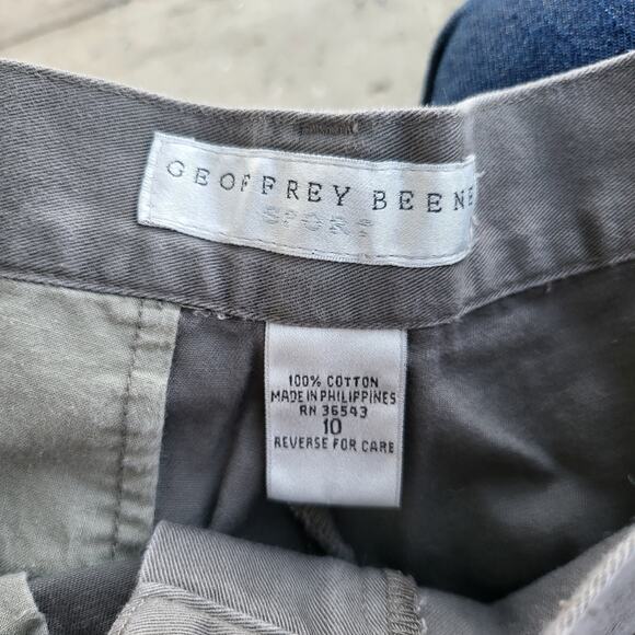 Geoffrey Beene Shorts Womens 10 Gray Faded Pleated Front Bermuda High Rise - Picture 7 of 9